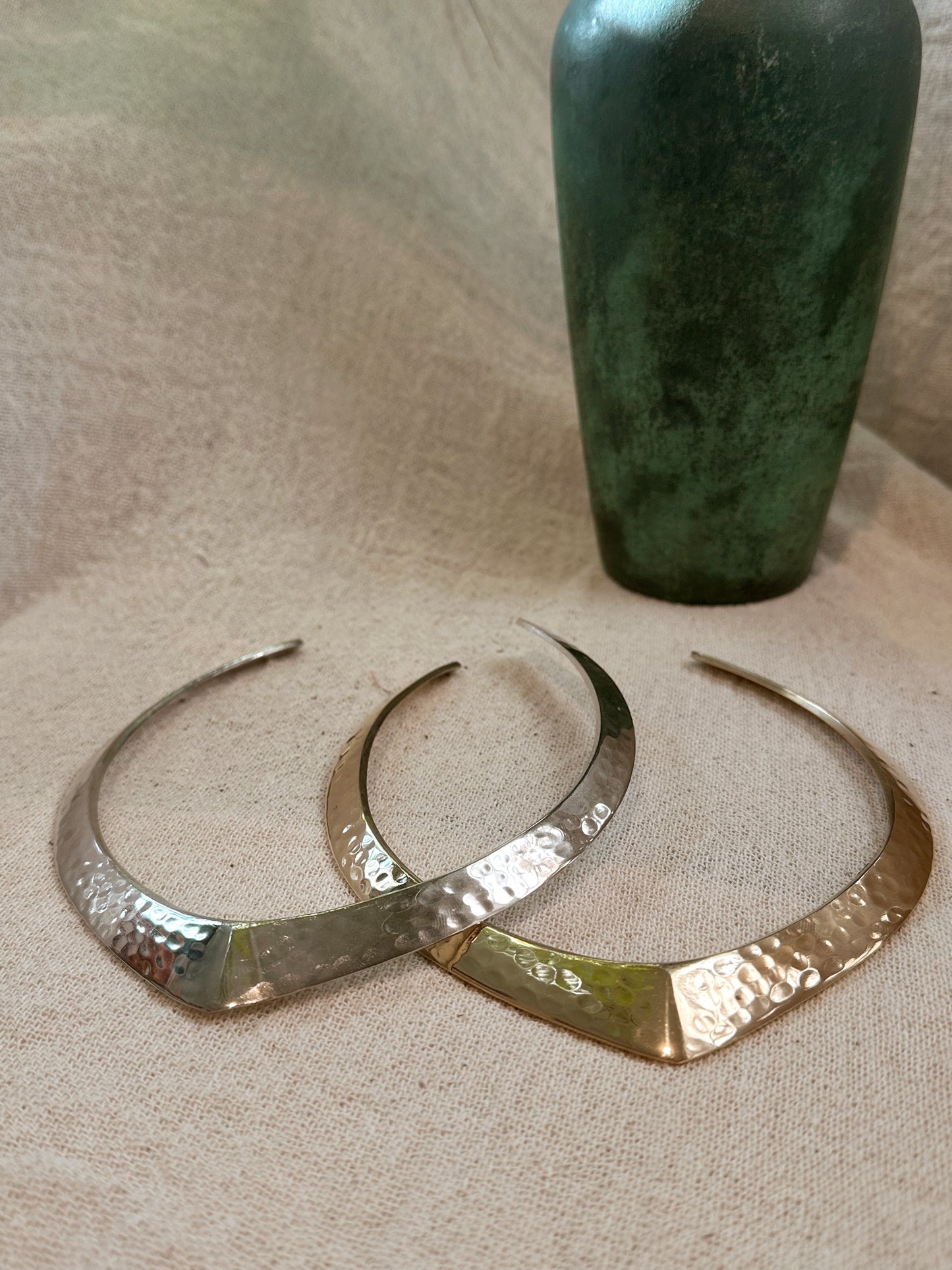 Dhanada Choker